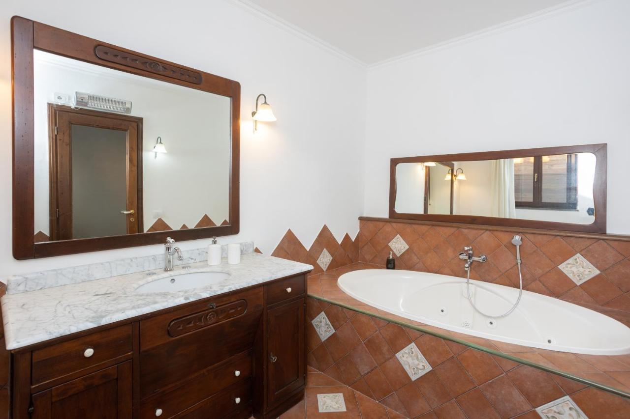 Villa Aurora Pool & Fitness Anacapri  Buitenkant foto